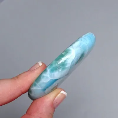 Larimar natürlich polierter Cabochon 70,2g, Dominikanische Republik