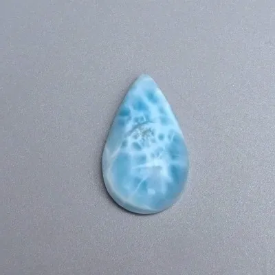 Larimar přírodní leštěný kabošon 10g, Dominikánská republika