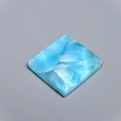 Larimar přírodní leštěný kabošon 7,8g, Dominikánská republika