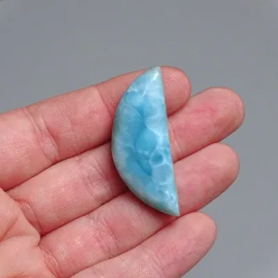 Larimar přírodní leštěný kabošon 8,7g, Dominikánská republika