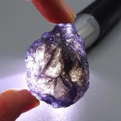 Iolite/Cordierite natural mineral top quality 30.8g, Tanzania