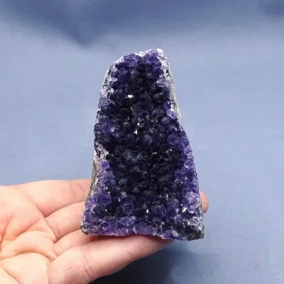 Amethyst natural druse 209g, Uruguay