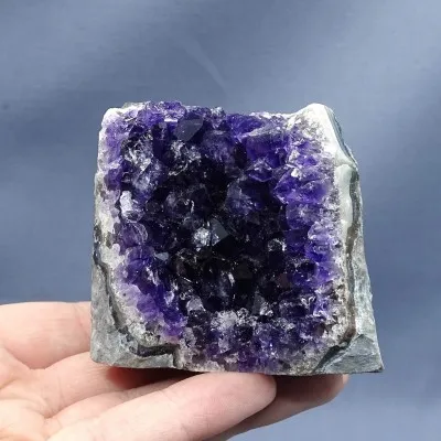 Amethyst natural druse 246g, Uruguay