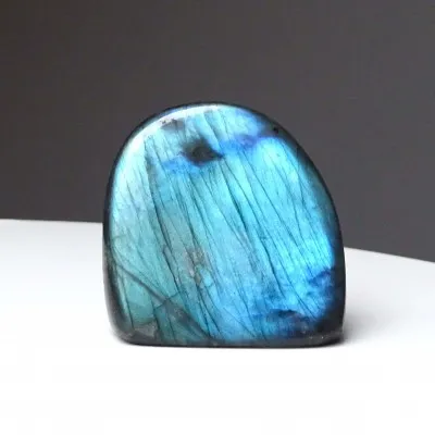 Labradorite natural polished top quality 98g, Madagascar