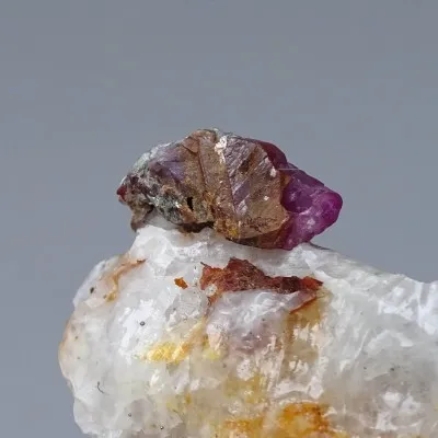 Rubin-Naturmineral in Matrix 23,5 g, Afghanistan
