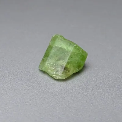 Peridot / Olivin Rohmineral 5,1g, Pakistan