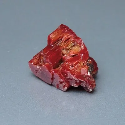 Vanadinit minerál krystaly 27,3g, Maroko