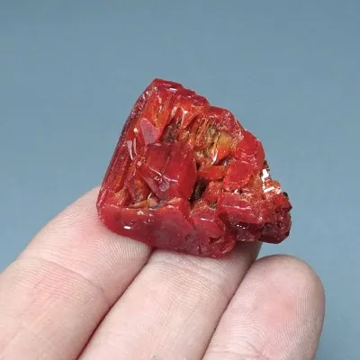 Vanadinit minerál krystaly 27,3g, Maroko