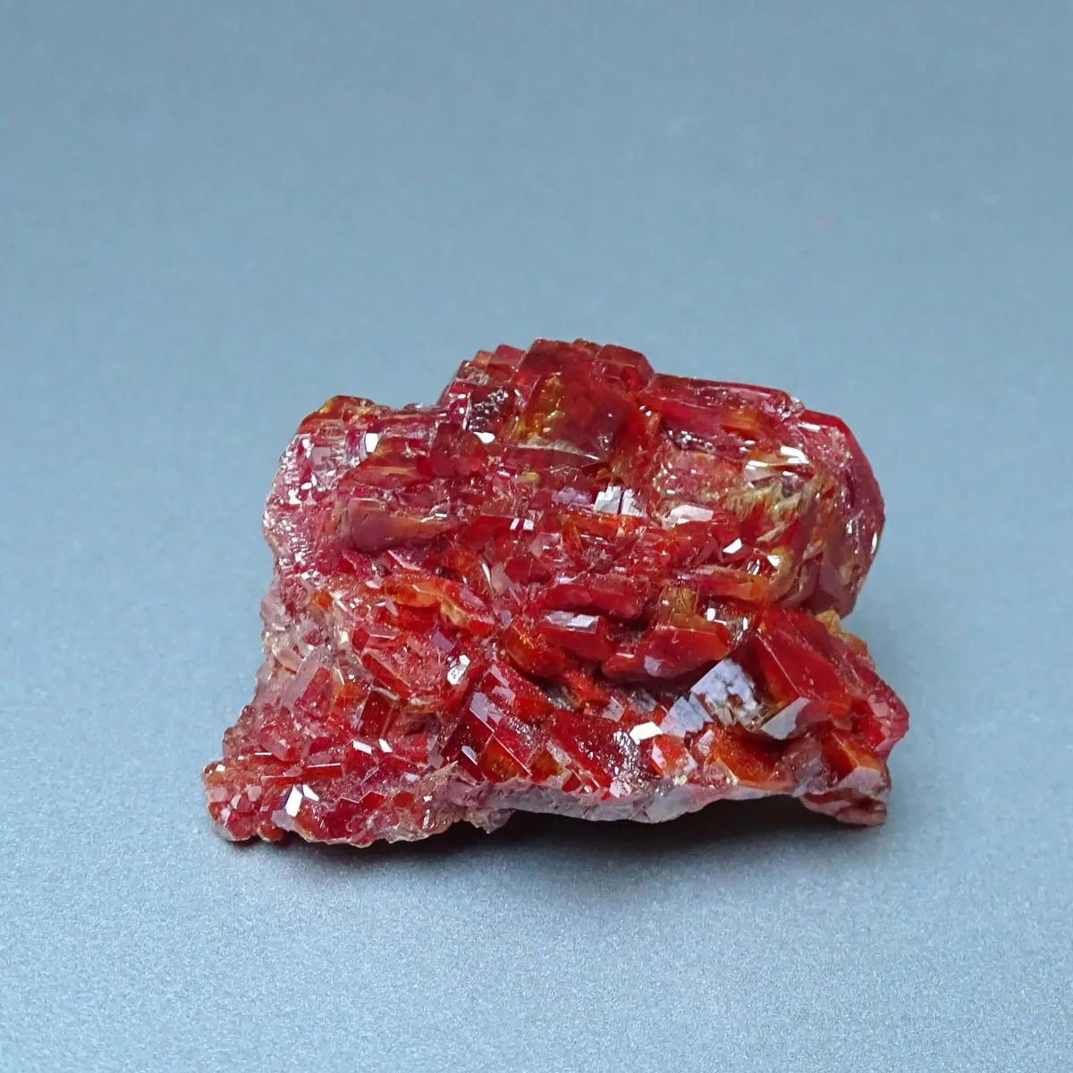 Vanadinit minerál krystaly 30,5g, Maroko