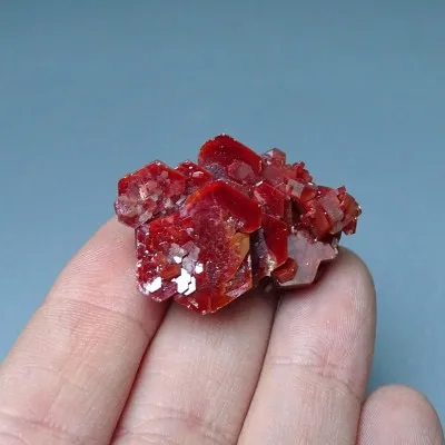 Vanadinit minerál krystaly 25,2g, Maroko