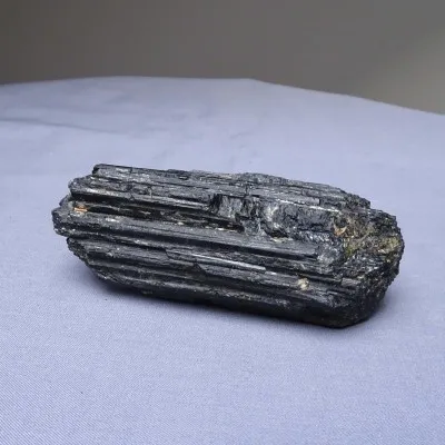 Tourmaline raw crystal black - skoryl 297g, Brazil