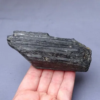 Tourmaline raw crystal black - skoryl 297g, Brazil