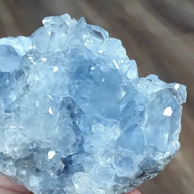 Celestine Druze 1075g, Madagascar