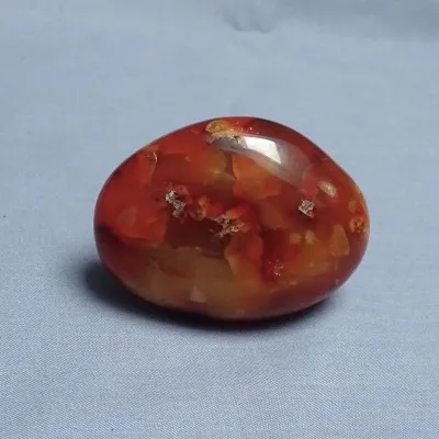 Polished carnelian 148g, Madagascar