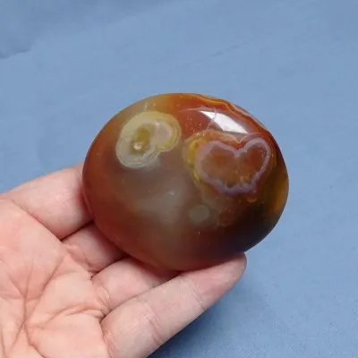 Polished carnelian 129g, Madagascar