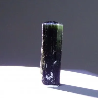 Tourmaline natural crystal 8,9g, Pakistan