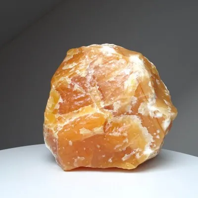 Calcite natural orange 134g, Mexico