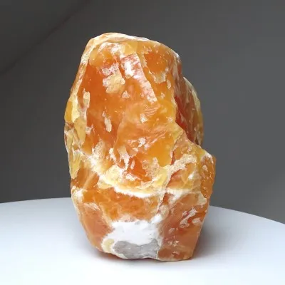 Calcite natural orange 134g, Mexico