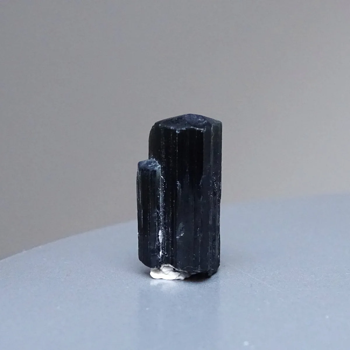 Tourmaline natural crystal 6.2g, Pakistan