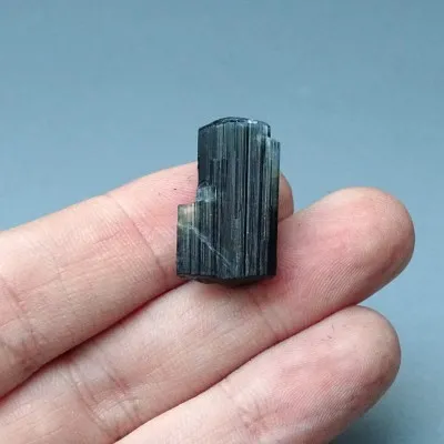 Tourmaline natural crystal 3.9g, Pakistan