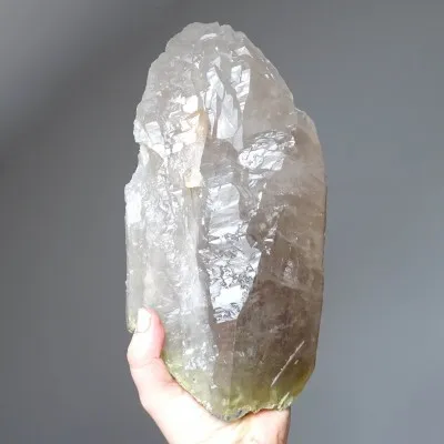 Quarz brauner natürlicher Meisterkristall Elestial 3557g, Brasilien