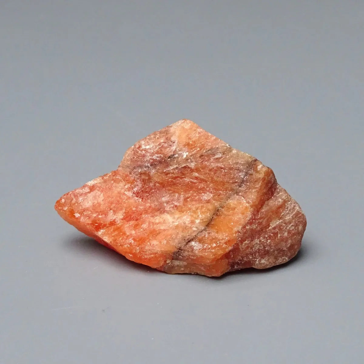 Triplite raw mineral 37.7g, Pakistan