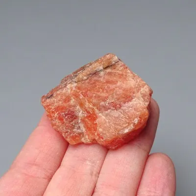 Triplit surový minerál 41,5g, Pakistán