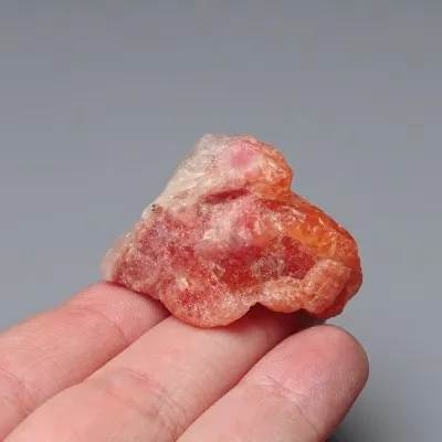 Triplit surový minerál 33,2g, Pakistán