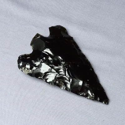 Golden obsidian handmade flint spear point 166g, Mexico