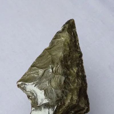 Golden obsidian handmade flint spear point 109g, Mexico