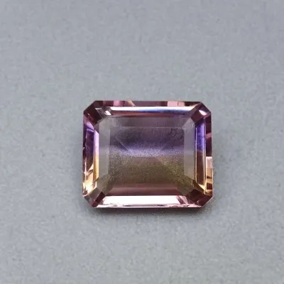 Geschliffener Ametrin 17,99ct, Bolivien