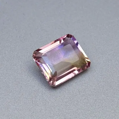 Geschliffener Ametrin 17,99ct, Bolivien