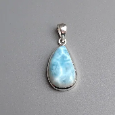 Larimar pendant top quality 7.5g, Dominican Republic