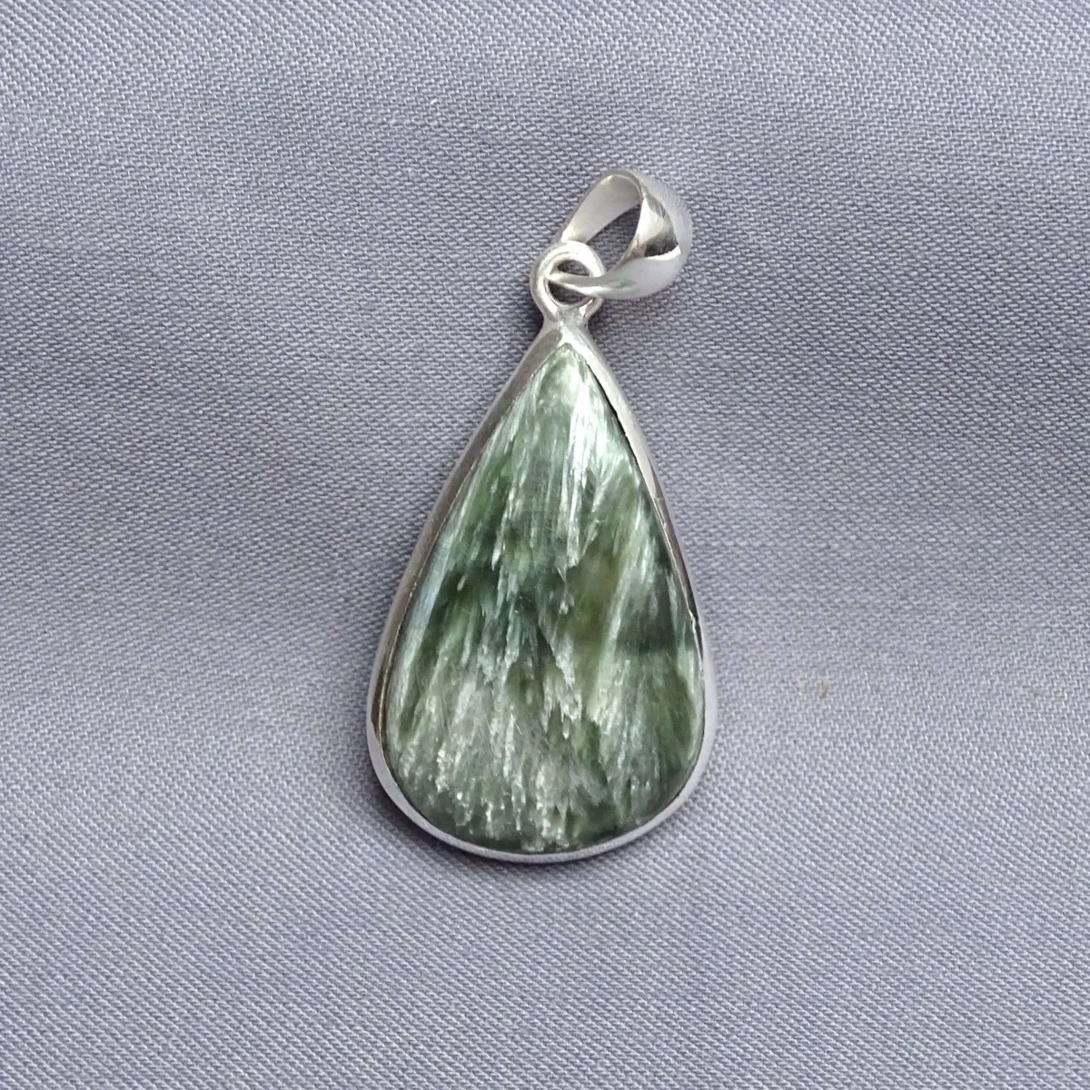 Serafinite pendant in silver 7.7g, Russia