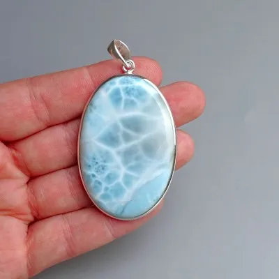 Larimar pendant top quality 24.6g, Dominican Republic