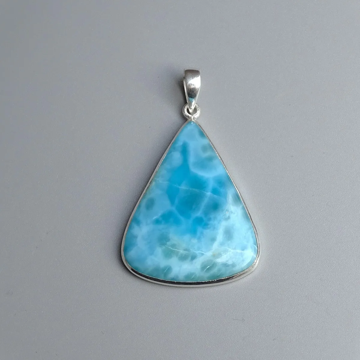 Larimar pendant top quality 14.5g, Dominican Republic