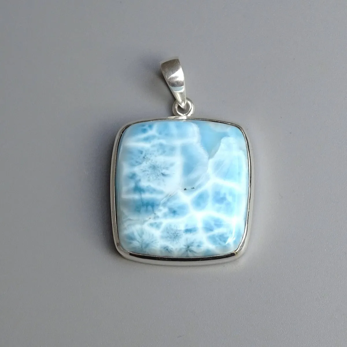 Larimar přívěšek top kvalita 20,9g, Dominikánská republika