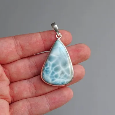 Larimar pendant top quality 15.1g, Dominican Republic