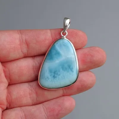 Larimar pendant top quality 12.3g, Dominican Republic