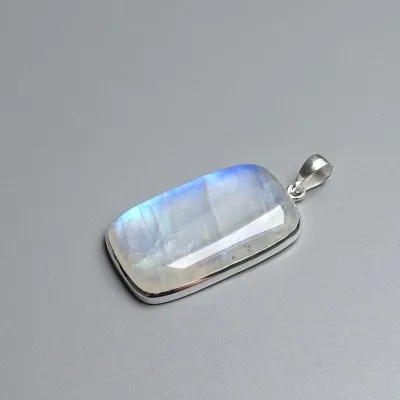 Moonstone pendant in silver 21g, top quality India