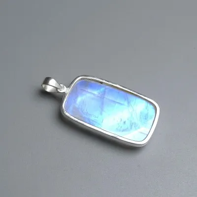 Moonstone pendant in silver 21g, top quality India