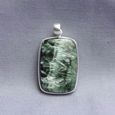Serafinite pendant in silver 11.5g, Russia