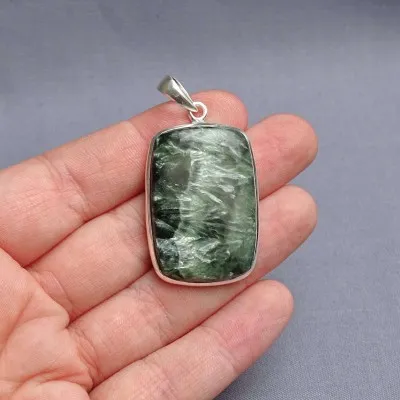 Serafinite pendant in silver 11.5g, Russia