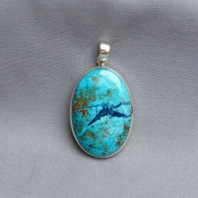 Quantum quattro natural mineral pendant 15.6g, Namibia
