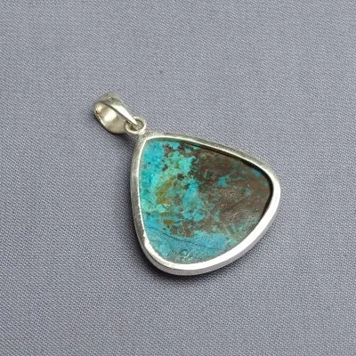 Quantum quattro přírodní minerál, přívěsek 11,8g, Namibie