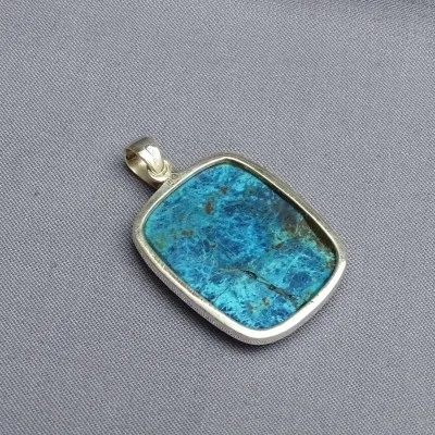 Quantum quattro přírodní minerál, přívěsek 15,1g, Namibie