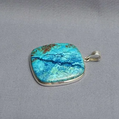 Quantum quattro přírodní minerál, přívěsek 21,8g, Namibie