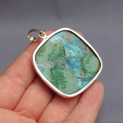 Quantum quattro natürlicher Mineralanhänger 21,8g, Namibia