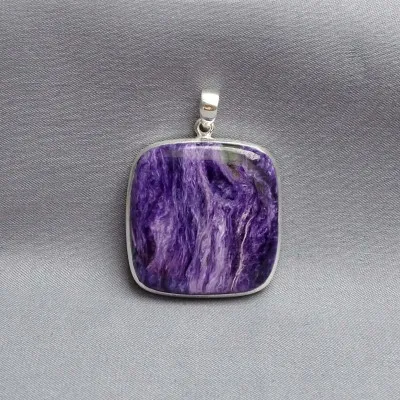 Charoite pendant in silver 21.6g, Yakutsk Russia
