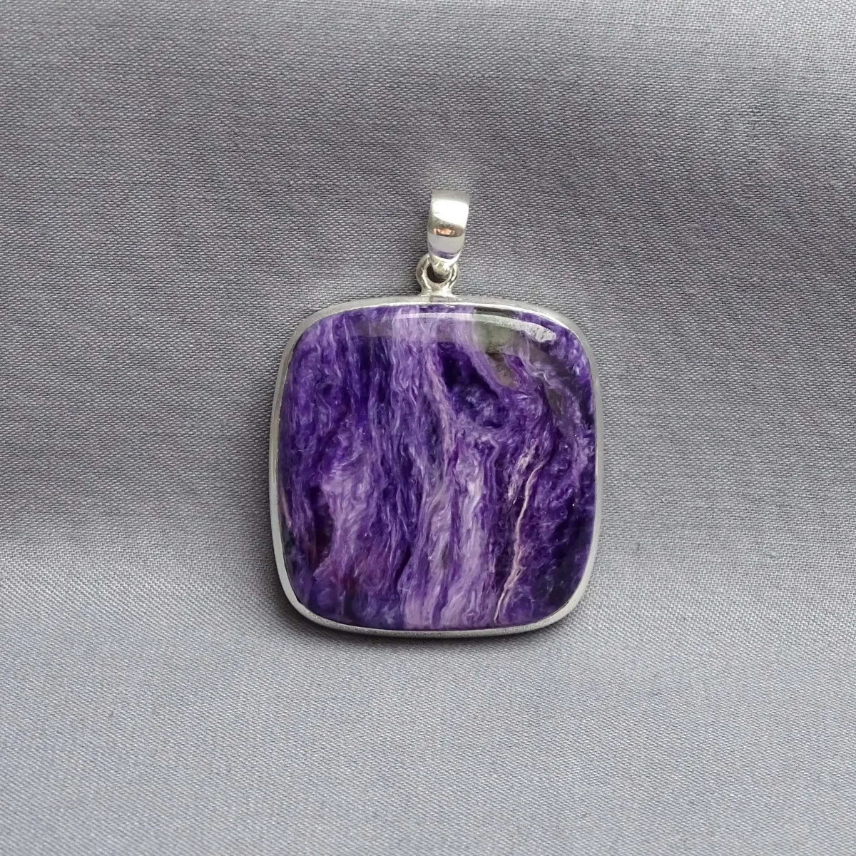 Charoit-Anhänger in Silber 21,6g, Jakutsk Russland